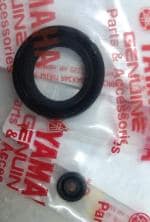 Road Religion Oil Seal for 2T Oil Pump Compatible with Yamaha RX 100/ RXG135/ RX135 (Genuine)