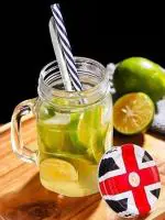 Cracker Transparent Glass Mason Jar Hole In Lid And Handle Mug For Soft Cold Drinks And Smoothie 490ml (1pc)