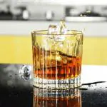 Ventuos Lining Shape Whiskey, Rum Drinking glass Set of 4 with capacity of 300 ml