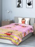 Saral Home Pink Velvet And Cotton Easy Living Shinchan Ac Quilt With Printed Cushion 135x210 cm