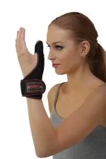 ADBZ perfect Orthoaid Adjustable Velcro closure Pu lenin Thumb Spica splint Supports thumb pain ,sprain , thumb abdication, Immobilzes the carpo, meta carpo and meta carpel joint, for men and women, Size ; Universal, color: Biege