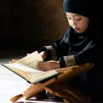 santarms Handcrafted Book Stand 15 x 14 x 34 cm