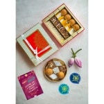 KESAR Diwali Special Healthy Mix Sweets Indian Mithai (Besan Ladoo, Kaju Katli, Moong Thal, and Dodha Barfi) - 500 gram with 2 Diya Traditional Indian Mithai
