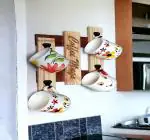 CANOGLOO Wooden Wall Mounted Cup Organizer Coffee Mug Holder Mug Rack with 4 Hooks for Kitchen Display Storage and Collection. Pine Wood