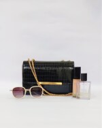 Ilital stylz trendy Glossy Croc print sling bag for Women/Girls (Black)