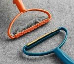 BREAZBELL Mini Lint Remover - 2 in 1 Silicone Portable Fabrics Brush Sticky Lint Roller & Remove Dust Pet Hair Easy to Clean Removing Dust Perfect for Clothing Couch Carpet (Pack of 2)