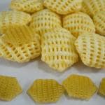 JEETBYKSHS Pellet Papad Hexa Shaped, Ready To Fry 400Gms
