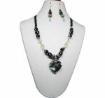 JAYA VISION ENTERPRISES Glass Beads Fancy Pendant Necklace