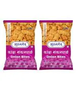 ATHAVALE'S Onion crispy chips | Onion flavour namak para namkeen crispy bites for tea time snacks | Tea time snacks | 2 Packs of 200gm each | Khari shankarpali