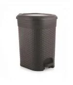 MOLTRES - Kleno Small Size Pedal Bin- Cap. 7 LTR - Plastic (Size-19cmx16cmx28cm) -Table, Desk Plastic Pedal Dustbin (Kleno_7 Bin, Black)