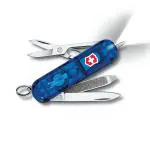 Victorinox Swiss Army Knife - Signature - 7 Functions, Multitool with Ballpoint Pen and LED - Red, 58 mm