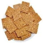 KISAN THIN CRUSH PEANUT BITES | NAYLON PEANUT CHIKKI | Indian snacks| 500 GM|