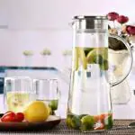 Verphx Glass Iced Tea Pitcher With Strainer Lid - 1.3 L