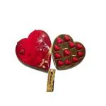 MOSHIKS 11 Heart Red Box White Chocolate; 110 GMS; with Cashew