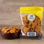 Neelam Foodland Special Maska Chaska Puri, 200G