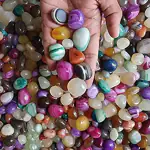 VANNEF Stone Multi Colour Onyx Pebbles for Aquarium Fish Tank Garden & Home Dcor (2950gm)