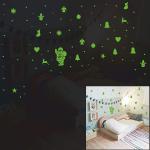 DreamKraft Green Pvc Glow In The Dark Stars For Ceiling Christmas Decoration 20x25 cm