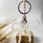 PEARLS OF KOREA- Pearl ribbon key ring