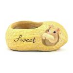 Craftify Squirrel Shape Resin Pot,Cute Squirrel Fleshy Succulent Planter Pot Handpicked Beauty Enhancer Design| Planter Unique Design Succulent Pots Polyresin Pot without Plant Pack of 1 Beige