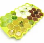 ULTRAZON Ice Cube Tray Freezer,Fridge Ice Cube( Multicolour ice cube tray Pack Of 1