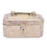 Kalarambh Brass Pan/Mukhwas Box/Container/Bottle for Home Office Restaurant Hotel Table/Desk Decor Collectible Handicraft Art, Yellow, 6.5 x 4.8 x 3.2 Inch (L x W x H)