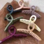 R4A CREATIONS T-SHAPE BIG CLAW CLIPS FOR GIRLS AND WOMEN | 4 INCH GIANT MATTE CROSS HAIR CLAW CLIPS | COLOR-RANDOM COLOUR | PCS-4