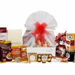 The Gift Tree Tea and Snacks Gourmet Gift Hamper (Pack of 13)