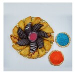 Oasis Baklawa Special Desi Ghee Gujiya/Ghujiya Holi Sweets Gifts | Indian Mithai Festive Sweet Box | Holi Gifts Hamper (750 Grams with Tray)