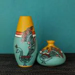 Artysta Madhubani Series - 1 Terracotta Vase (7 inch, Green)