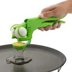 Kuber Industries Egg Cracker|Plastic Handheld Egg Breaker with Detachable Separator|Egg Opener for Kitchen & Classical Lifestyle (Green)