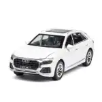 MontyMaestro Toys - Diecast Audi Q8 Toy Car Scale Model, Pull Back Die-cast Car 1:24 Scale Model with Sound Light Mini Auto Toy for Kids Collectible Metal Car (White)