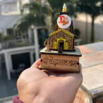 DARIDRA BHANJAN -Kedarnath Temple in Wood Color 3D Model Mandir Statue - Fully Polished and Hand Crafted Multicolour, Office,Car Dashboard,Showpiece Shop and Gift Use.(LXBXH = 5 x 9 x 8 cm ).