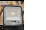 BAJAJ FLOOD LIGHT 100 W ( FL 100)