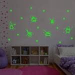 DreamKraft Green Vinyl Glow In The Dark Kids Room Decor Radium Sticker 72x42 cm