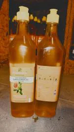 Saavayava Cold/Wood Pressed Safflower Oil - 1Ltr