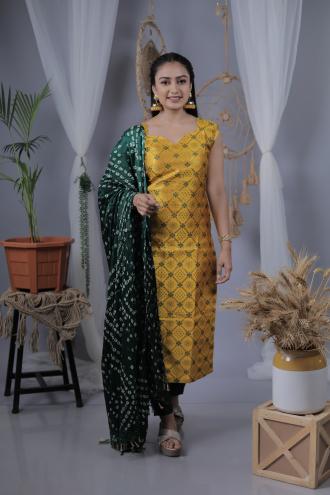 Sashay Boutique Women's Silk Blend Woven Design Kurta with Pant and Bandhani Dupatta Set-M
