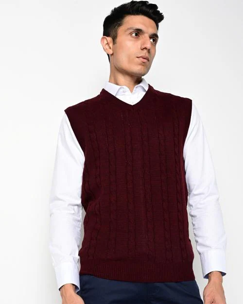 Cable-Knit Sleeveless Pullover