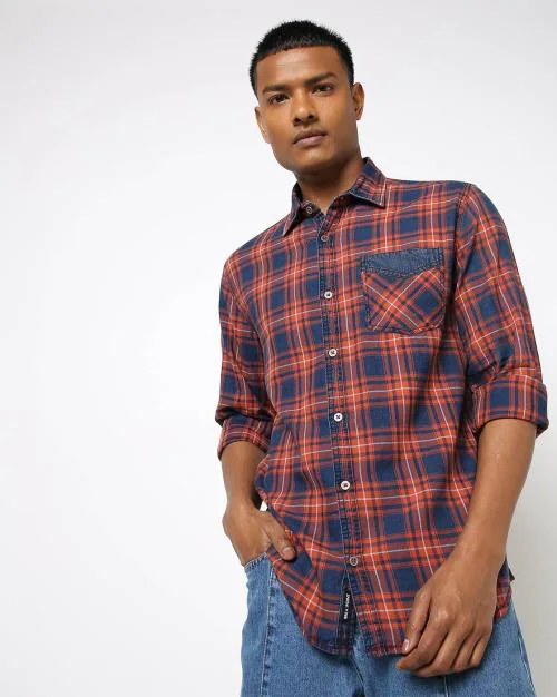 Men Checked Slim Fit Shirt