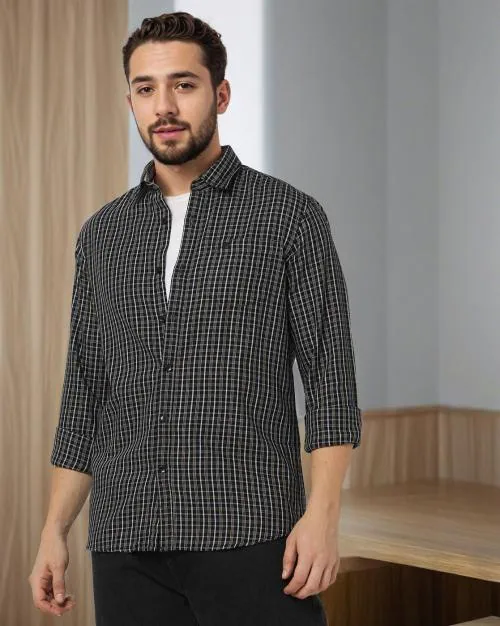 Men Checked Slim Fit Shirt