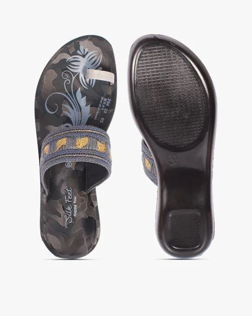 Embroidered Toe-Ring Sandals