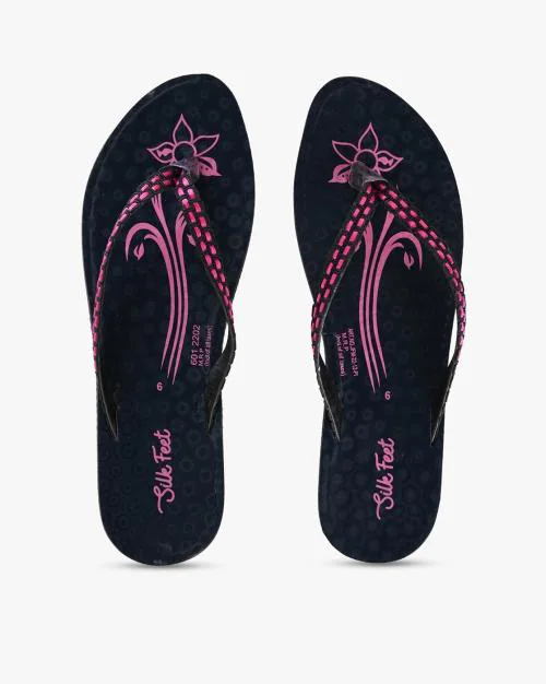 Women Thong-Strap Flat Sandals with Printed Footbed