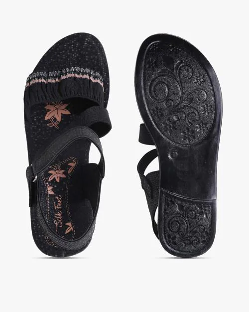 Women Flat Sandals with Velcro Fastening