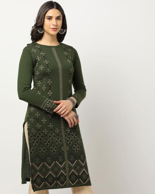 Front Jaquard Flat Knit Winter Straight Kurtas