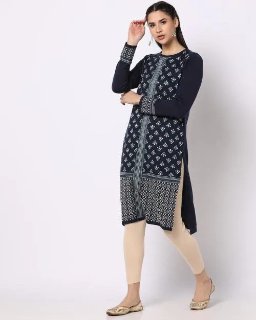 Front Jaquard Flat Knit Winter Straight Kurtas