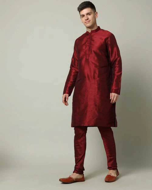 Men Embroidered Regular Fit Kurta & Churidar Set