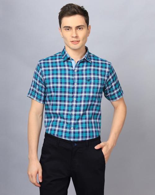 Men Checked Slim Fit Shirt