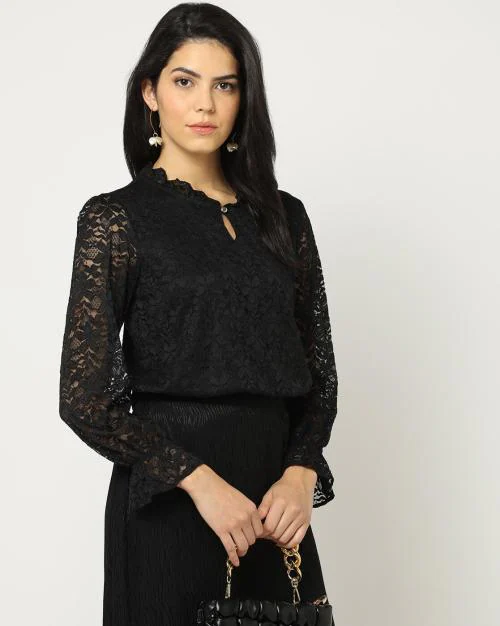Lace Top with Keyhole-Neckline