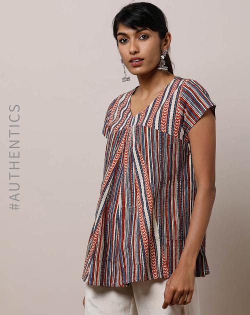 Printed Flared V-neck Top