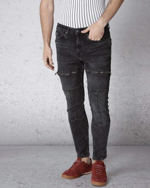 Tapered Fit Jeans
