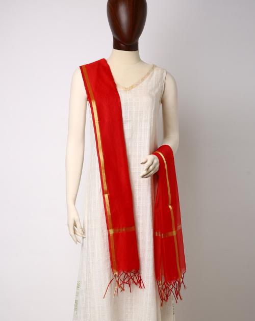 Dupatta with Contrast Border